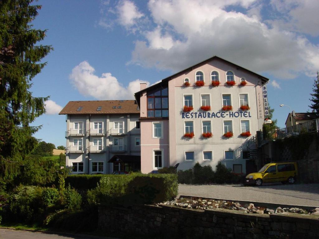 Hotel Filipinum Jablonne nad Orlici Luaran gambar